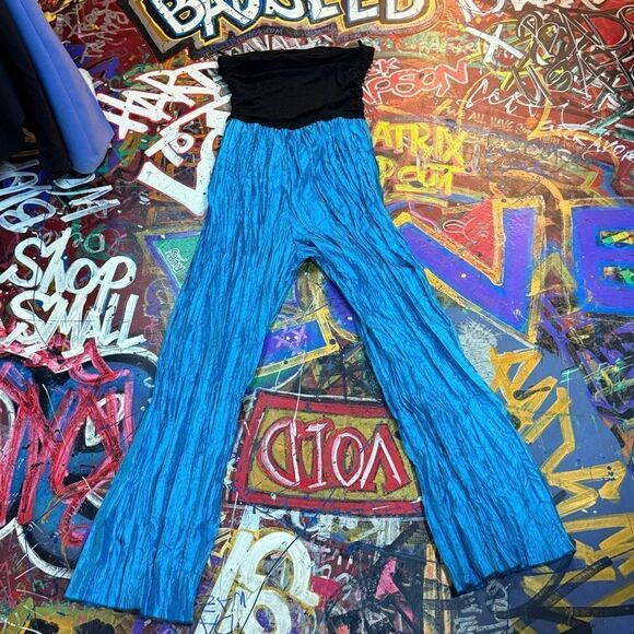 Vintage 80s Coco Avante Crinkle Satin Wide-Leg Jumpsuit – blue, black - Pop Star - Picture 8 of 10